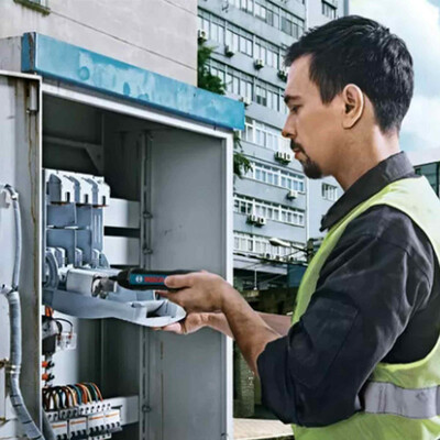 پیچ گوشتی شارژی بوش مدل GO-001