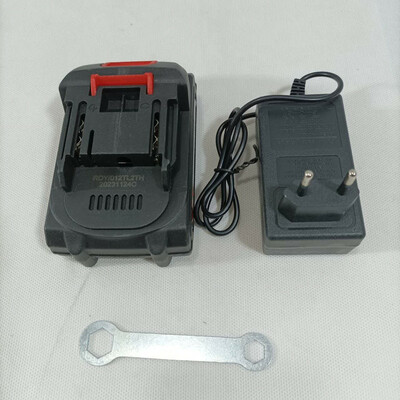 اره زنجیری شارژی میلواکی مدل RD-8002