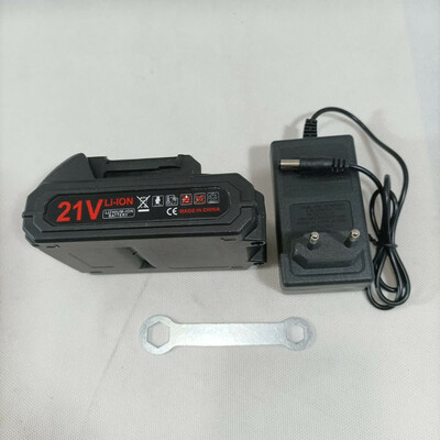 اره زنجیری شارژی میلواکی مدل RD-8002