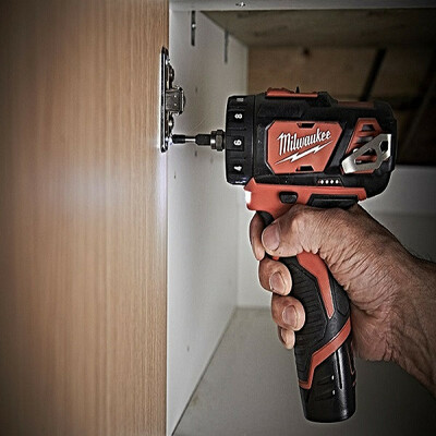 دریل پیچ گوشتی میلواکی مدل M12 BDDX