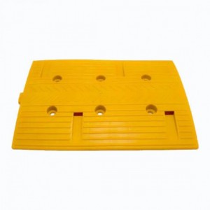 سرعت گیر PVC با سایز 33*50 سانتی متری