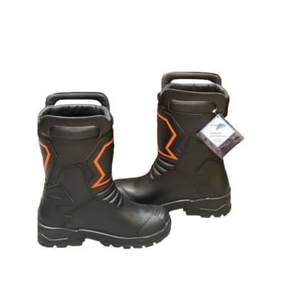 چکمه عملیاتی Fire Force