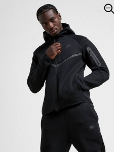 سویشرت نایک