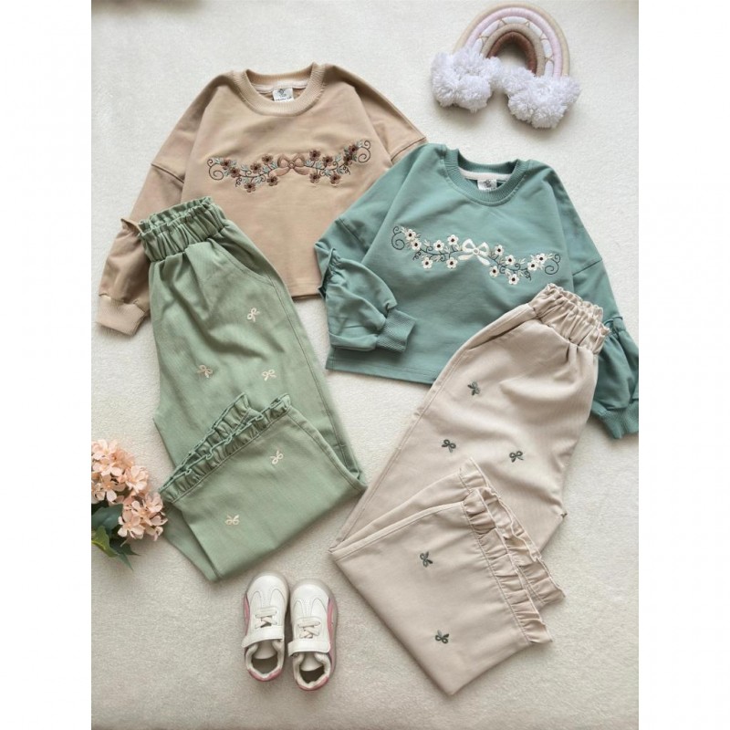 ست کراپ و شلوار گلدوزی شده