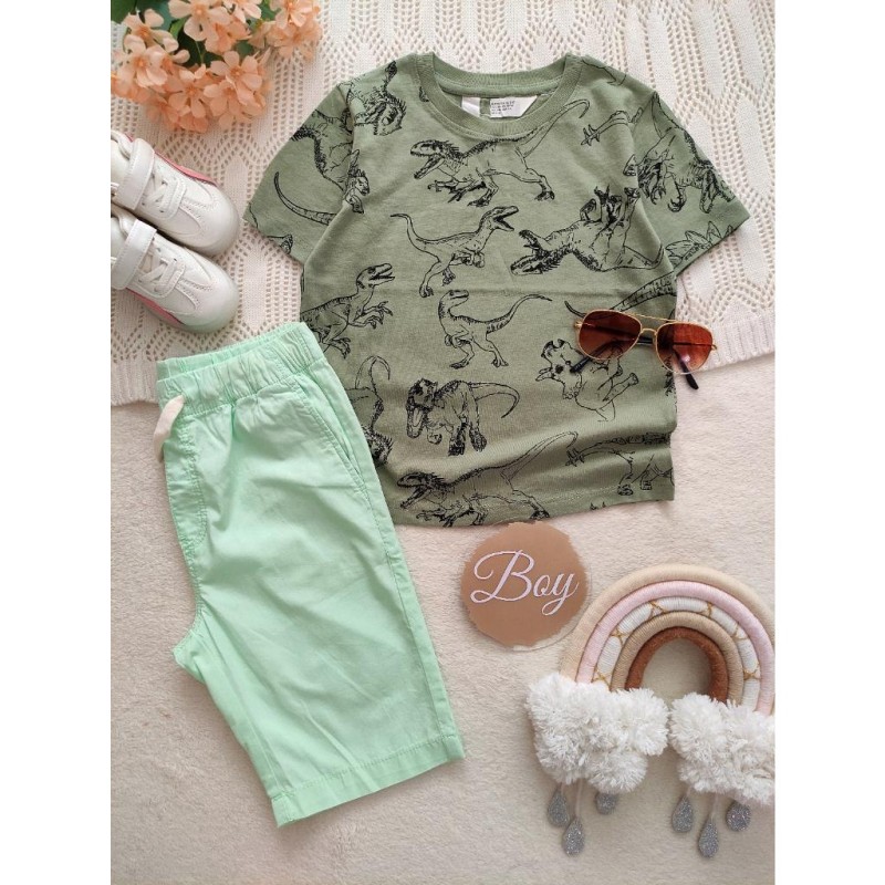 تیشرت دایناسور سبز و شلوارک کتان کاغذی