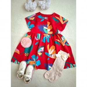 پیراهن قرمز