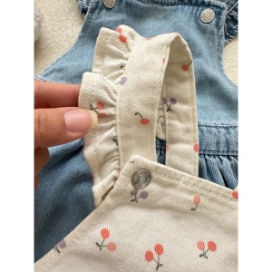 بیلرهای جین سرشانه چیندار