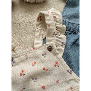 بیلرهای جین سرشانه چیندار