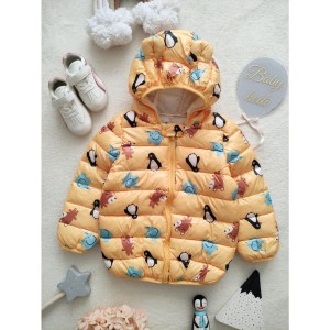 کاپشن زرد با طرح های جذاب کارتنی