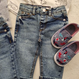 َشلوار جین زارا