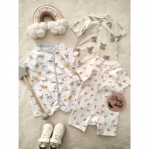 رامپرهای گلدار آبی و سفید حیوانات