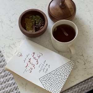 قندان چوبی مدل بلوطی (خراطی) ۱۰×۱۰×۷ – کد ۴۲۴