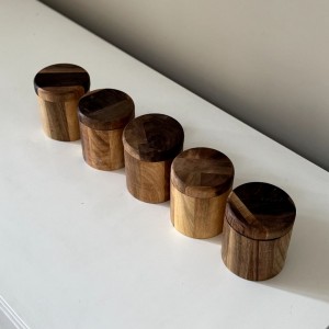 ادویه خوری استوانه ای گردو کد 2224