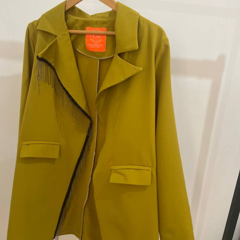 مانتو زنجیردار