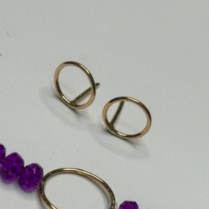 نیم ست طلا طرح دایره توخالی وزن 1/02 گرم