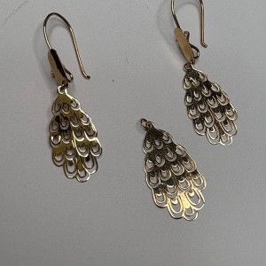 نیم ست طلا طرح طاووس وزن 1/91 گرم