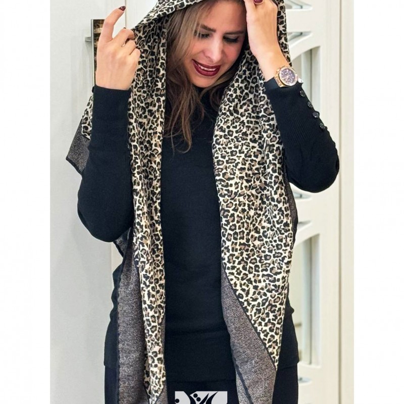 روسری پلنگی