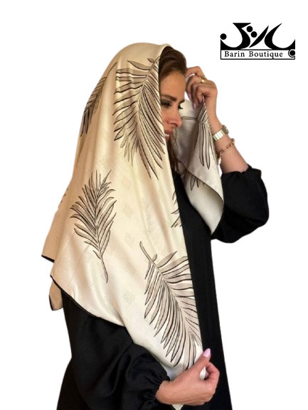 روسری  زنانه طرح برگ