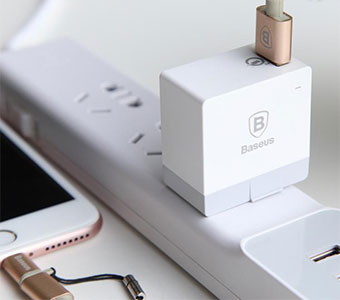 شارژر پر سرعت هوشمند بیسوس Baseus Blade Series QC3.0 Charger