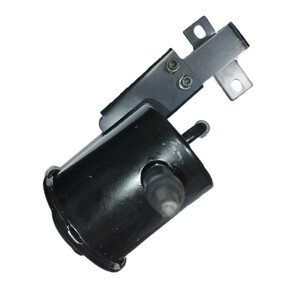 مخزن هیدرولیک مدل یورو4 کد LK215 مناسب برای نیسان وانت