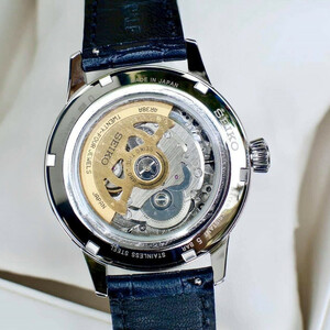 ساعت مچی عقربه‌ای مردانه سیکو مدل SSA405J1