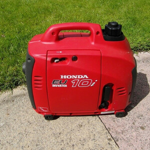 موتور برق بنزینی هوندا مدل EU10i