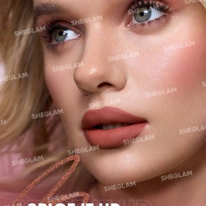 خط لب Bold Booster Plumping Lip Liner رنگ Spice It Up شیگلم SHEGLAM