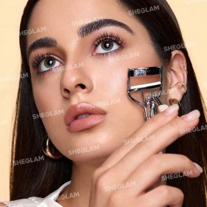 فرمژه  Made For Me Eyelash Curler شیگلم SHEGLAM