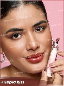 براق کننده لب تقویت کننده شاین  رنگ Sepia Kiss شیگلم SHEGLAM