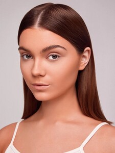 کانتور استیکی GLOWIN' UP  رنگ  WARM HONEY شیگلم SHEGLAM
