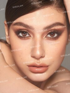 پالت سایه چشم JAZY JIGSAW رنگ LOVE N' TAUPE شیگلم SHEGLAM