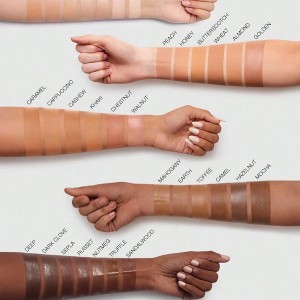 کرم پودر آبرسان SKINFINITE HYDRATING رنگ  TRUFFLE شیگلم SHEGLAM