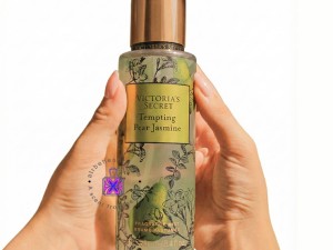 عطر تمپتینگ پیر جاسمین ویکتوریا سکرت گرمی