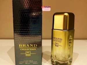 عطر کارولینا هررا 212 وی ای پی کلاب ادیشن برند کالکشن 032 - عطر بهشتی