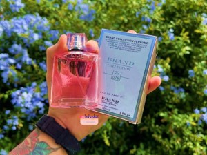 عطر لانکوم لا ویه است بله اینتنس برند کالکشن 076 - عطر بهشتی