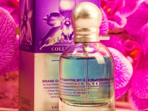 عطر هالووین بنفش برند کالکشن 107 - عطر بهشتی