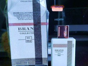 عطر باربری لندن زنانه برند کالکشن 002 - عطر بهشتی