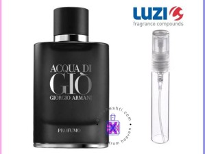 عطر آکوا دی جیو بلک لوزی