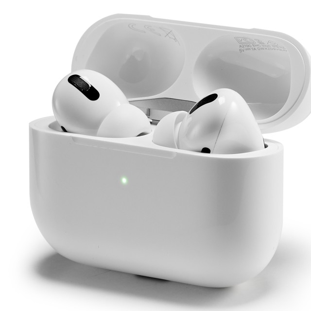 هدفون بی سیم اپل مدل AirPods Pro 2021 همراه با محفظه شارژ