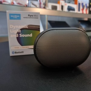 اسپیکر بلوتوثی قابل حمل انکر مدل Anker Soundcore Pyro Mini  در بروزکالا