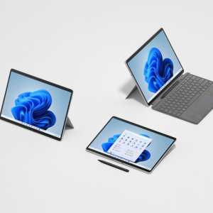 تبلت  مایکروسافت مدل Microsoft Surface Pro 8 (i5)با 256 گیگابایت SSD در بروزکالا