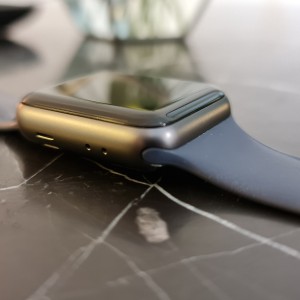 کارکرده دیجیتال ساعت هوشمند اپل سری 3 سایز 38 با بند سیلیکون مدل Apple Watch series 3 space gray aluminum 38 mm در بروزکالا
