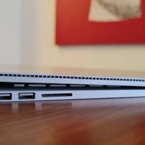 کارکرده دیجیتال مایکروسافت مدل Microsoft Surface book 1 با 128 گیگابایت  SSD در بروزکالا