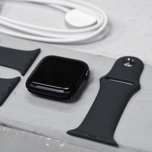 ساعت هوشمند اپل سری SE سایز 44 میدنایت  مدل Apple Watch SE2  Midnight 44mm در بروزکالا