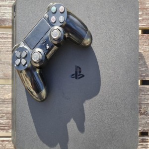 کارکرده دیجیتال کنسول بازی سونی مدل SONY Playstation 4 Slim ظرفیت 1 ترابایت در بروزکالا