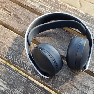 هدست گیمینگ وایرلس پلی استیشن 5 سونی مدل SONY PS5 PULSE 3D Wireless Headset در بروزکالا