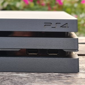 کنسول بازی سونی مدل SONY Playstation 4 Pro ظرفیت 1 ترابایت با دودسته (کارکرد) در بروزکالا