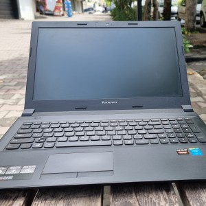 لپ تاپ 15 اینچی لنوو  Lenovo B5070 / Core i3 4030U/ 4GB / 128GB SSD در بروزکالا