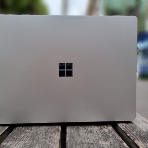 کارکرده دیجیتال لپ تاپ 12.4 اینچی مایکروسافت Surface Laptop Go / 256G SSD /16GB / intel / Core i5 1035G1 در بروزکالا