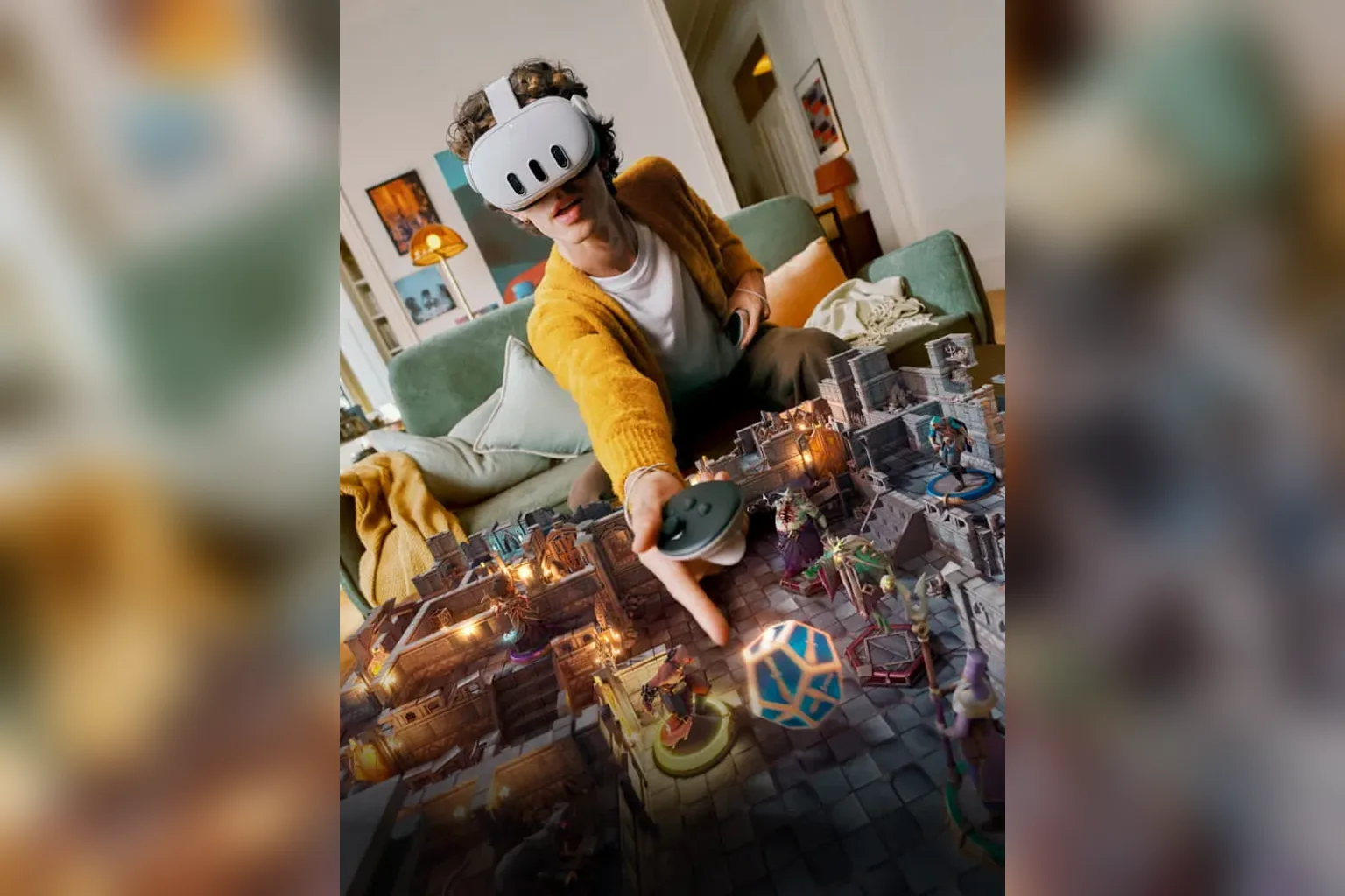تصویر رسمی تفاوت Meta Quest 3 و PlayStation VR2؛ مقایسه کامل دو هدست واقعیت مجازی؛ کنترلرها و حس بازی؛ Touch Plus در برابر PS VR2 Sense